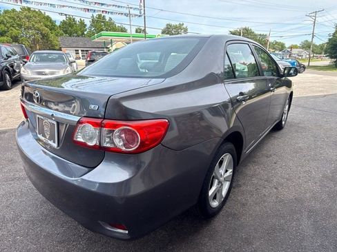 Used 2012 Toyota Corolla LE FWD image 5