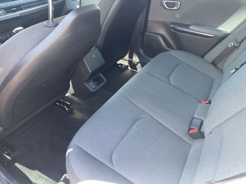 Used 2025 Kia K4 LXS FWD image 9