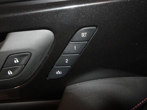 Used 2023 Chevrolet Blazer RS w/ Enhanced Convenience Package FWD image 10