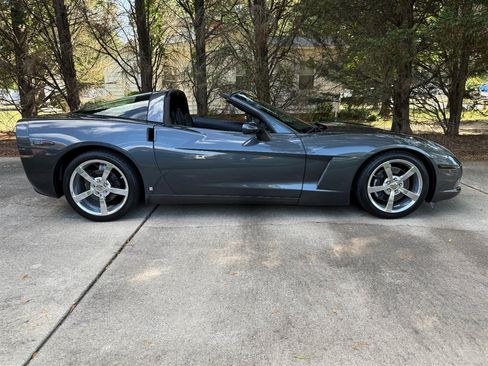 Used 2009 Chevrolet Corvette Coupe RWD image 37