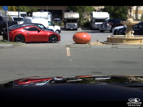 Used 2017 Land Rover Range Rover Long Wheelbase Supercharged image 13