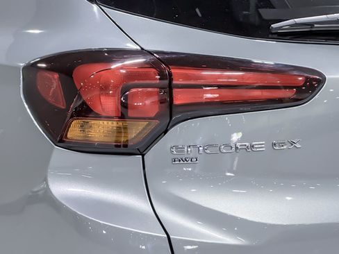 Used 2025 Buick Encore GX Preferred AWD/4WD image 25