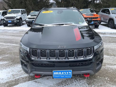 New 2026 Jeep Compass Trailhawk w/ Sun, Sound & Navigation Group image 4
