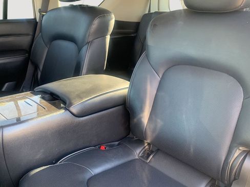 Used 2024 INFINITI QX80 Luxe image 23