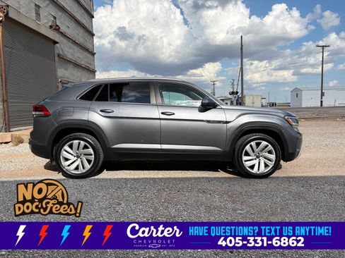 Used 2022 Volkswagen Atlas Cross Sport SE AWD/4WD image 5