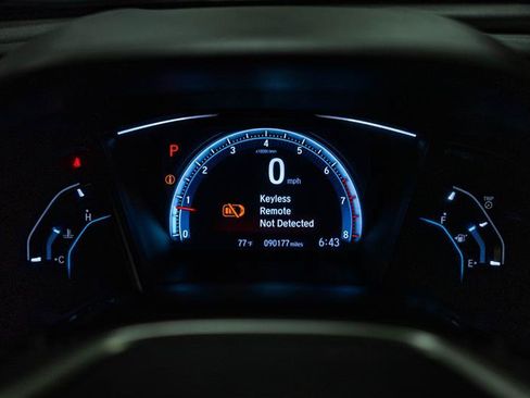 Used 2018 Honda Civic EX image 15