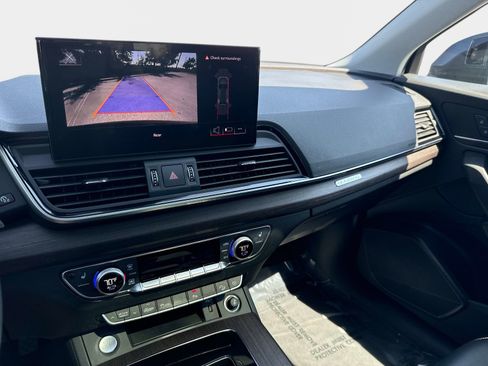 Used 2025 Audi Q5 2.0T Premium AWD/4WD image 24