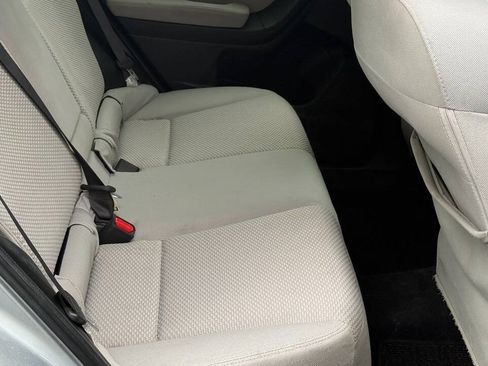 Used 2014 Subaru Forester 2.5i Premium w/ All-Weather Package AWD/4WD image 18