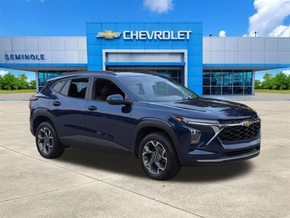 Used 2024 Chevrolet Trax LT w/ Driver Confidence Package