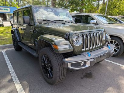 Used 2022 Jeep Wrangler Unlimited Sahara w/ Cold Weather Group