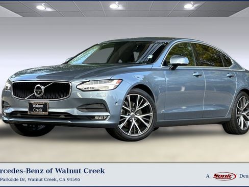 Used 2018 Volvo S90 T5 Momentum w/ Convenience Package image 1
