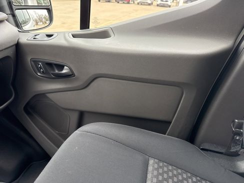 Used 2024 Ford Transit 250 Low Roof w/ Exterior Upgrade Package image 17