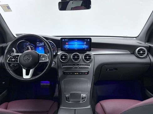 Certified 2022 Mercedes-Benz GLC 300 4MATIC image 4