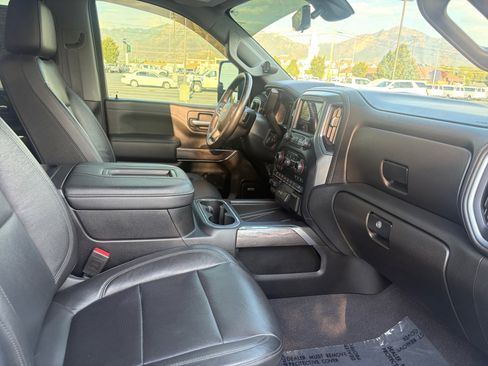 Used 2020 Chevrolet Silverado 3500 LTZ w/ LTZ Premium Package AWD/4WD image 28