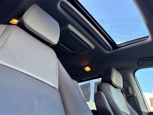 Certified 2019 Honda Odyssey Touring image 22