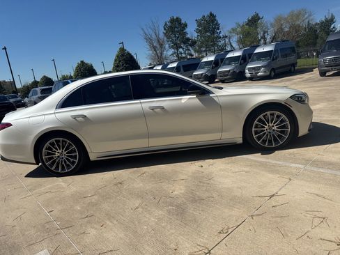 Used 2021 Mercedes-Benz S 580 S 580 image 3