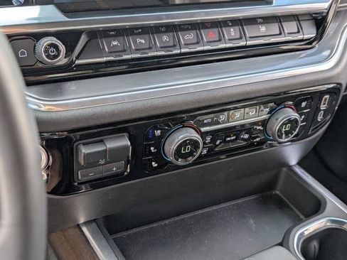 Used 2025 Chevrolet Silverado 1500 High Country w/ Midnight Edition image 24