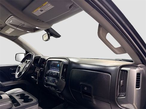 Used 2018 Chevrolet Silverado 1500 LT w/ LT Eassist Package image 27