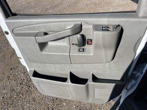 New 2025 GMC Savana 2500 Extended w/ Driver Convenience Package RWD image 23