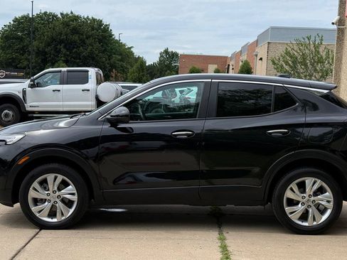 Used 2025 Buick Encore GX Preferred AWD/4WD image 4