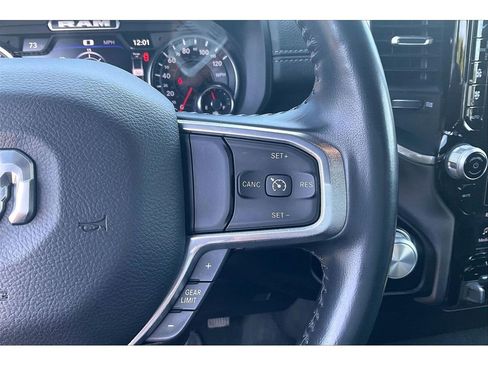 Used 2023 RAM 1500 Laramie AWD/4WD image 19
