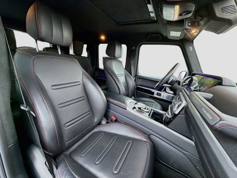 Used 2021 Mercedes-Benz G 550 w/ G Manufaktur Interior Package image 13