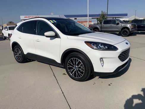 Used 2021 Ford Escape Titanium w/ Titanium Premium Package image 10