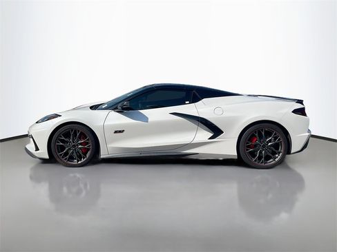 Used 2023 Chevrolet Corvette Stingray Premium Conv image 4