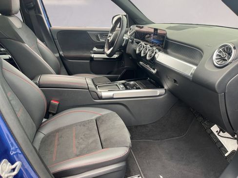 Certified 2024 Mercedes-Benz GLB 250 4MATIC image 15