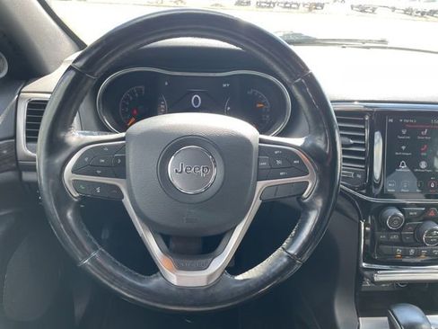 Used 2021 Jeep Grand Cherokee Laredo X AWD/4WD image 19