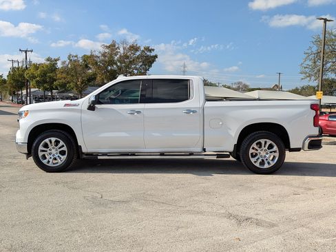 Used 2024 Chevrolet Silverado 1500 LTZ image 7