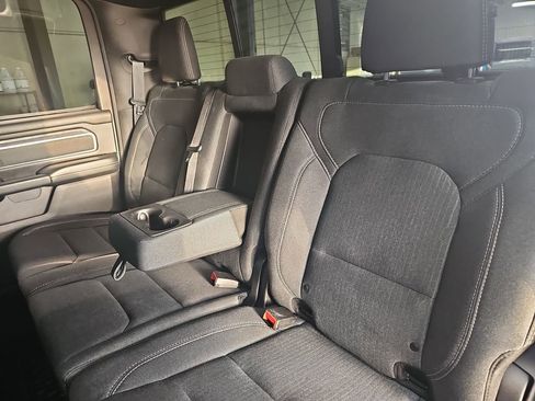 Used 2019 RAM 1500 Big Horn RWD image 12