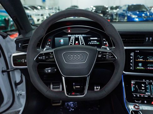 Used 2021 Audi RS 6 w/ Carbon Optic Package AWD/4WD image 45
