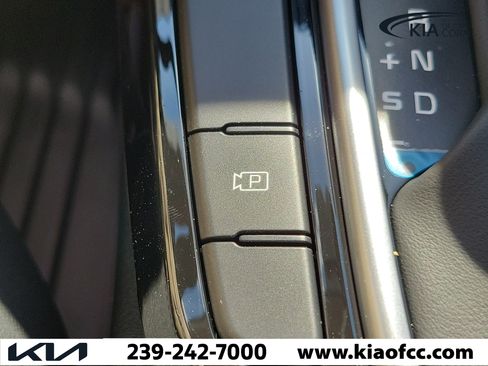 New 2026 Kia Seltos S FWD image 28