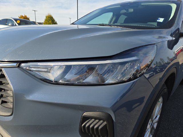 Used 2025 Ford Escape Active AWD/4WD image 6