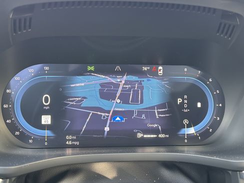 Certified 2025 Volvo XC60 B5 Plus image 13