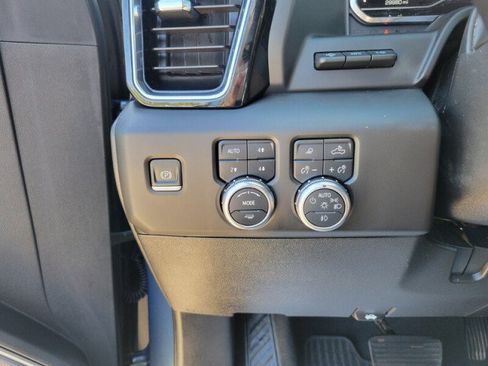Used 2025 GMC Sierra 2500 Denali Ultimate AWD/4WD image 14