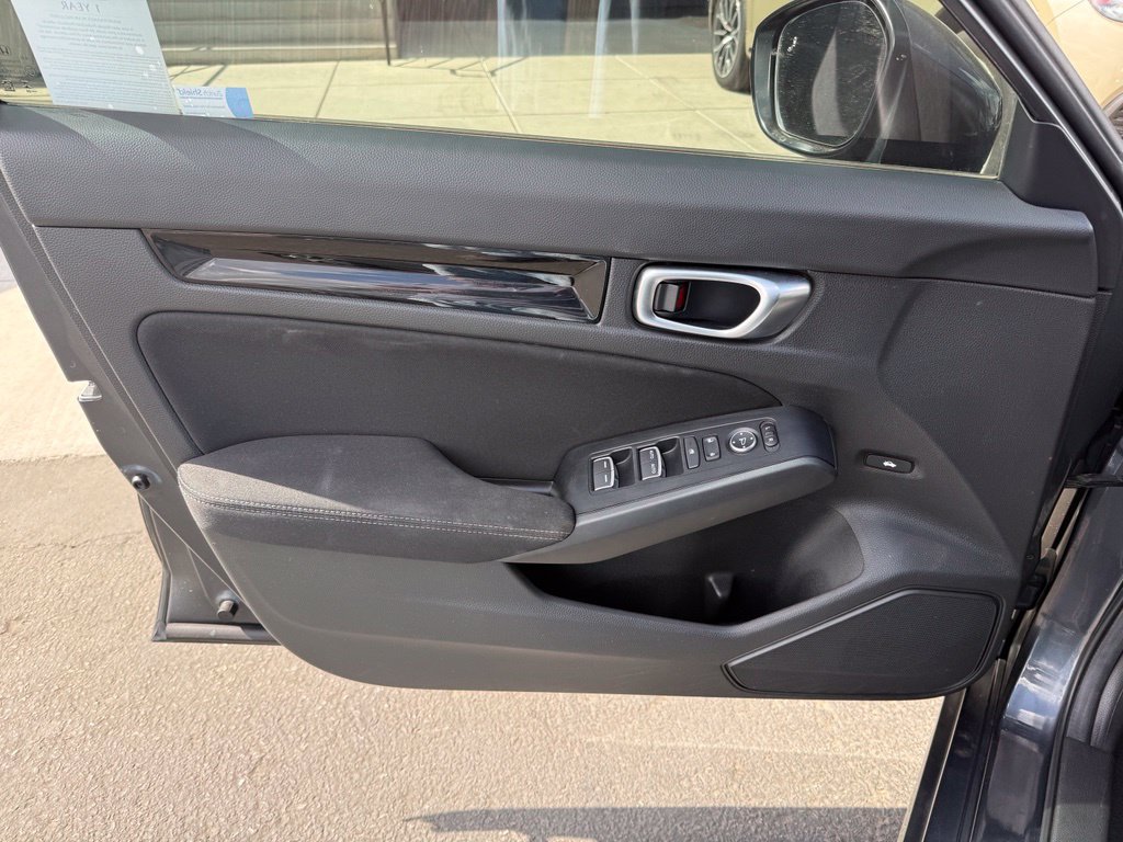 Used 2024 Honda Civic EX image 29