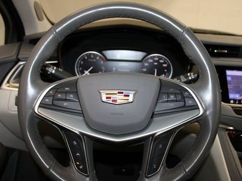 Certified 2024 Cadillac XT5 Premium Luxury image 23