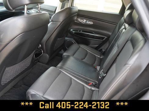 Used 2025 Genesis GV70 2.5T AWD/4WD image 29