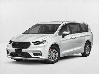 Used 2024 Chrysler Pacifica Touring-L