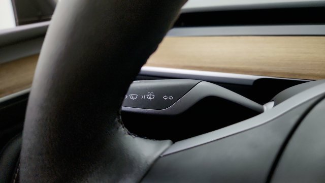 Used 2024 Tesla Model Y 2WD image 56