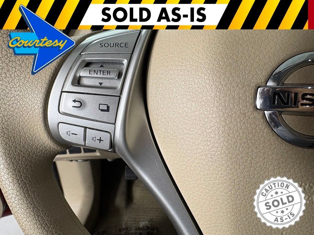 Used 2015 Nissan Rogue S FWD image 24