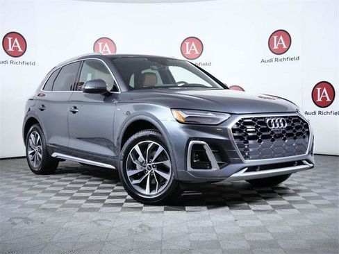 Used 2023 Audi Q5 2.0T Premium Plus w/ Premium Plus Package image 1