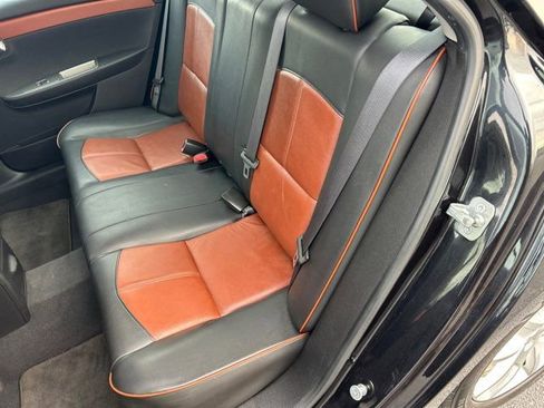 Used 2010 Chevrolet Malibu LTZ image 19