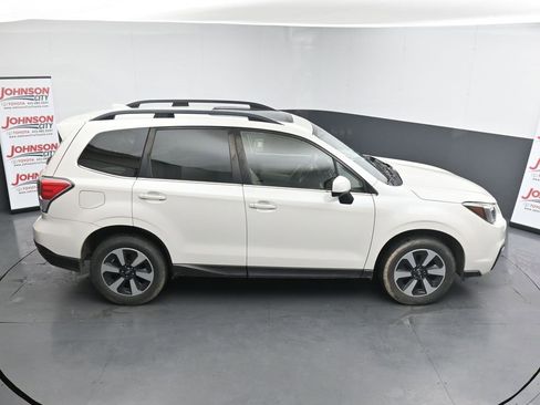 Used 2018 Subaru Forester 2.5i Limited image 30