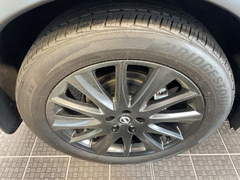 Used 2024 Nissan Murano SL AWD/4WD image 5