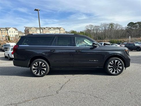 New 2026 Ford Expedition Max Platinum w/ Driver's Package image 8