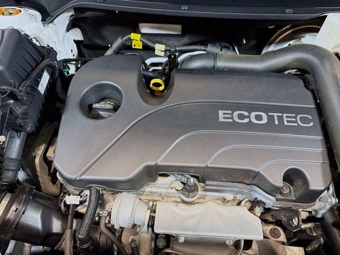 Used 2020 GMC Terrain SLE FWD image 30