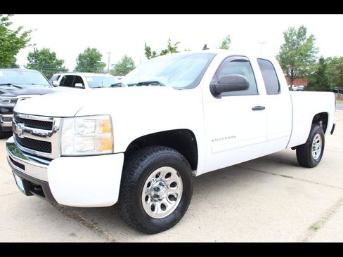 Used 2010 Chevrolet Silverado 1500 LS AWD/4WD image 1